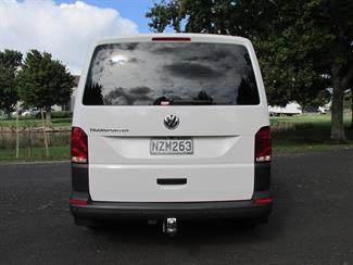 2022 Volkswagen Transporter - Thumbnail