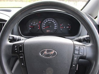 2021 Hyundai iLoad - Thumbnail