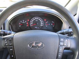 2021 Hyundai iLoad - Thumbnail