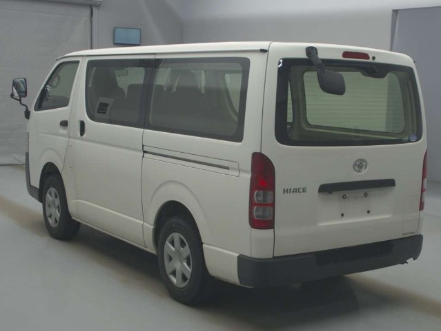 2019 Toyota Hiace
