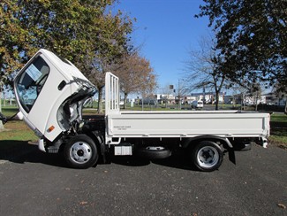 2019 Toyota Dyna - Thumbnail