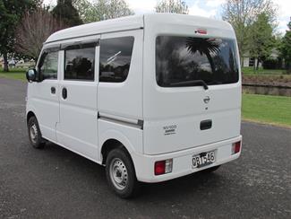 2022 Nissan NV100 - Thumbnail