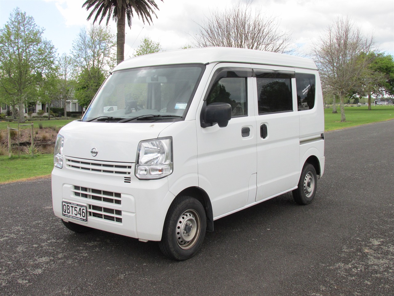 2022 Nissan NV100