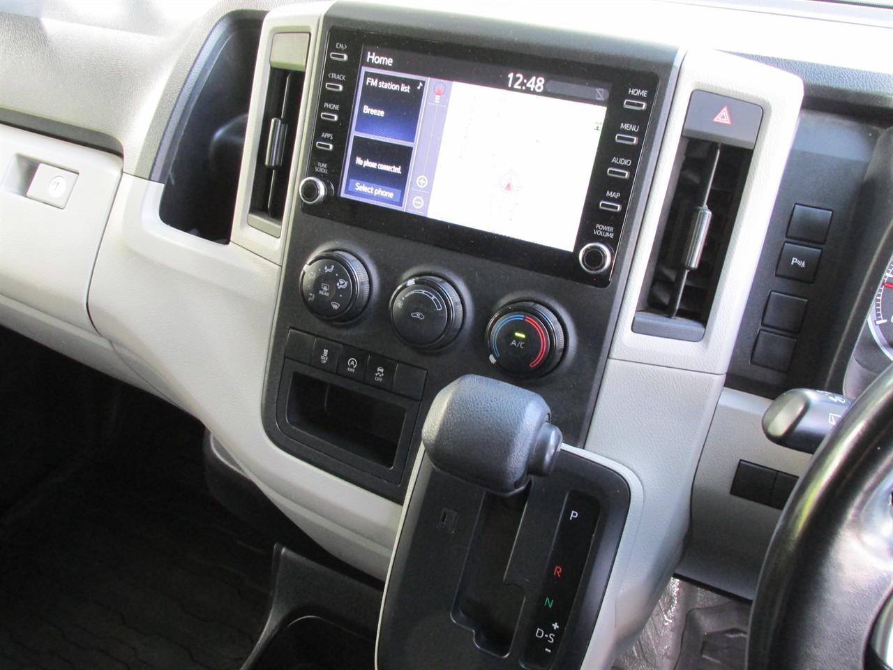 2022 Toyota Hiace