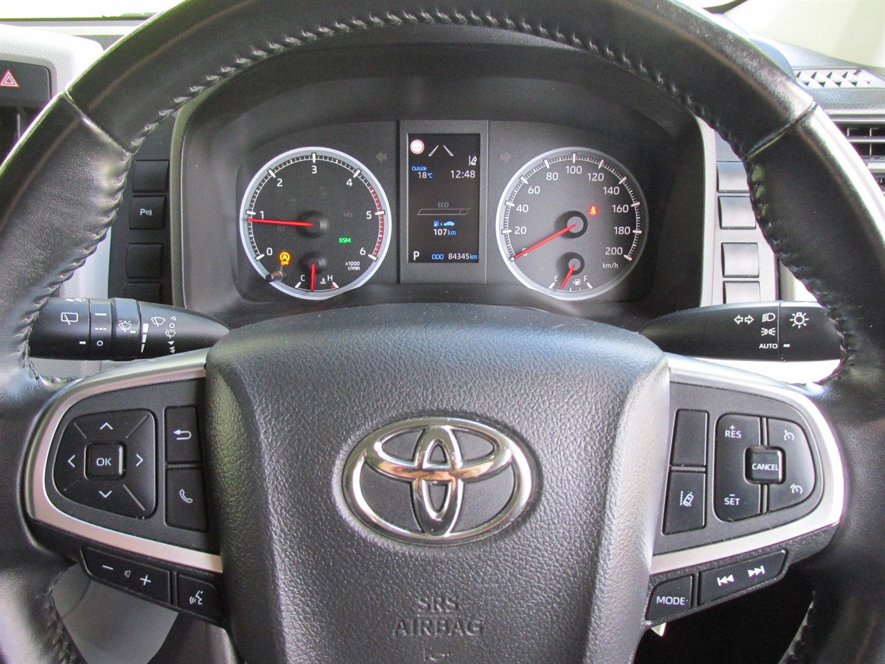 2022 Toyota Hiace
