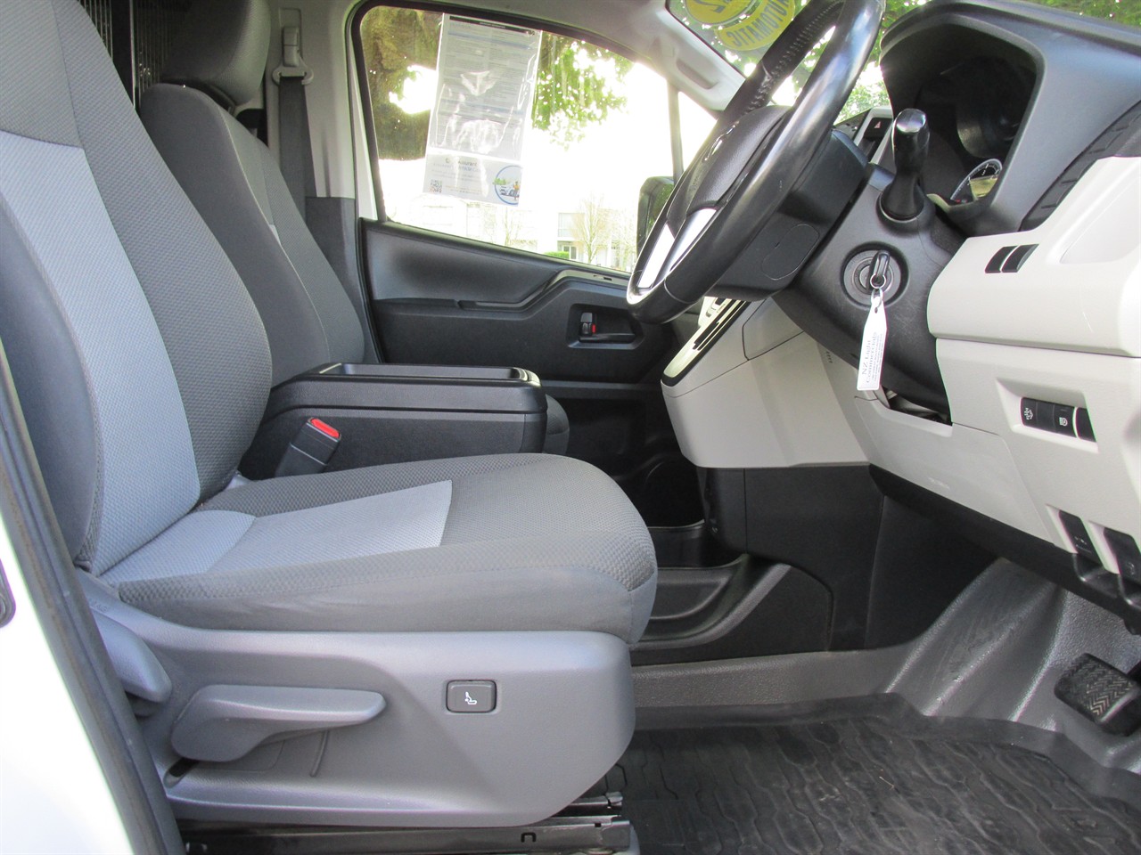 2022 Toyota Hiace