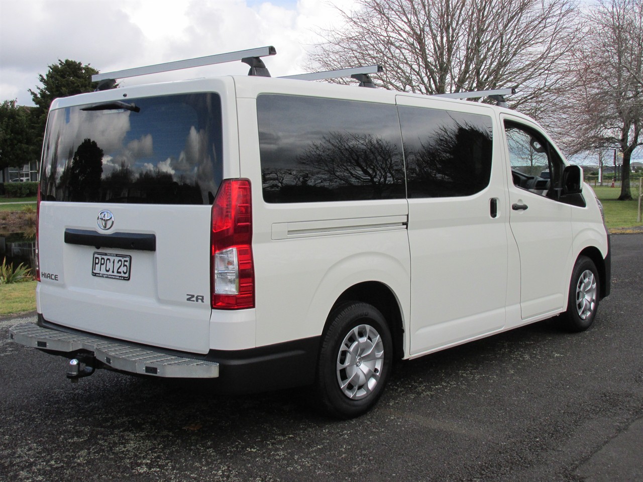 2022 Toyota Hiace