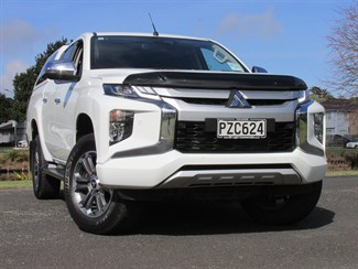 2023 Mitsubishi Triton - Thumbnail