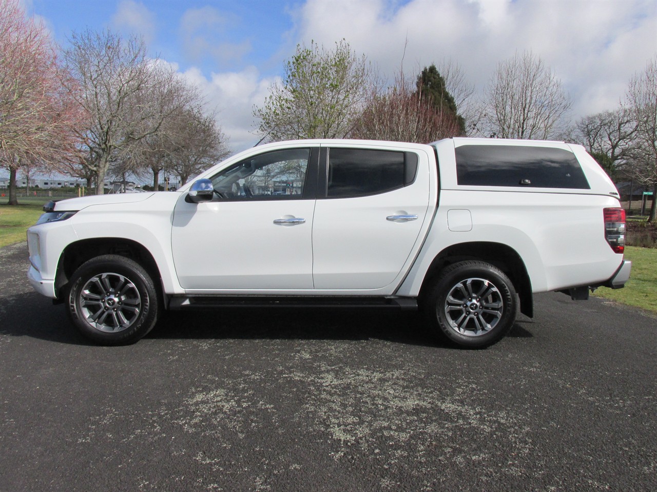 2023 Mitsubishi Triton
