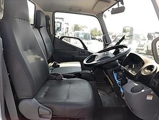 2015 Hino Dutro - Thumbnail