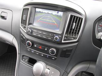 2021 Hyundai iLoad - Thumbnail