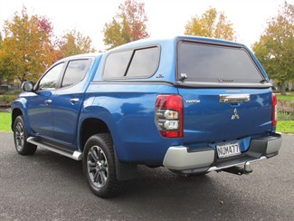2021 Mitsubishi Triton - Thumbnail