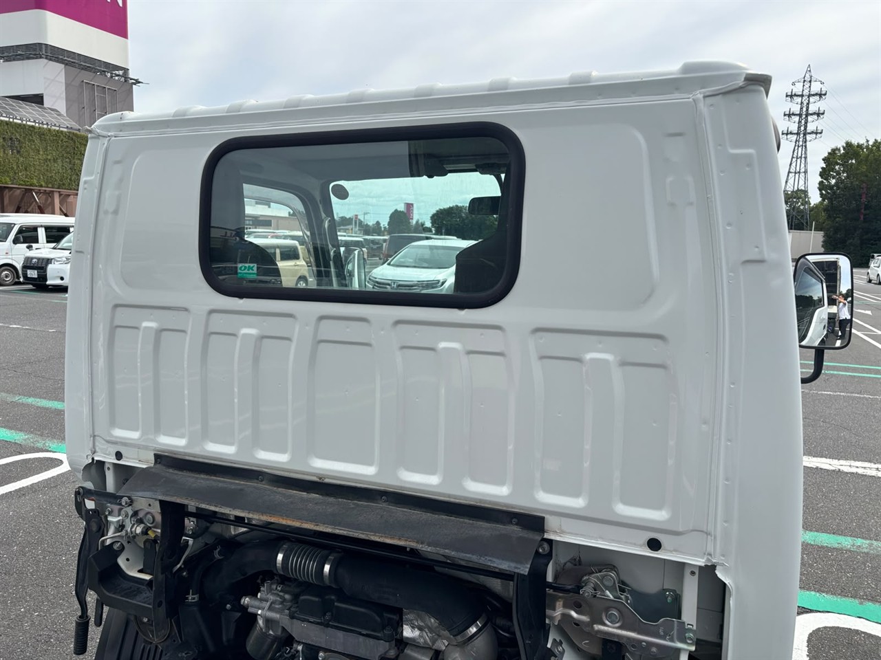 2020 Isuzu Elf
