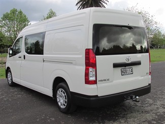 2021 Toyota Hiace - Thumbnail