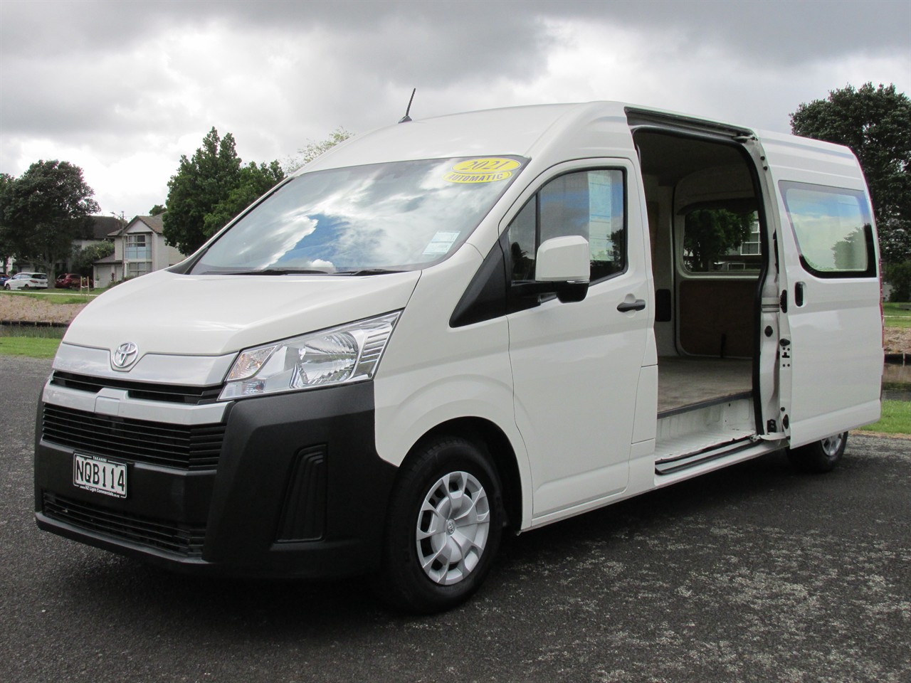 2021 Toyota Hiace