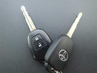 2020 Toyota Hiace - Thumbnail