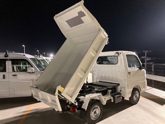 2025 Daihatsu Hijet - Thumbnail