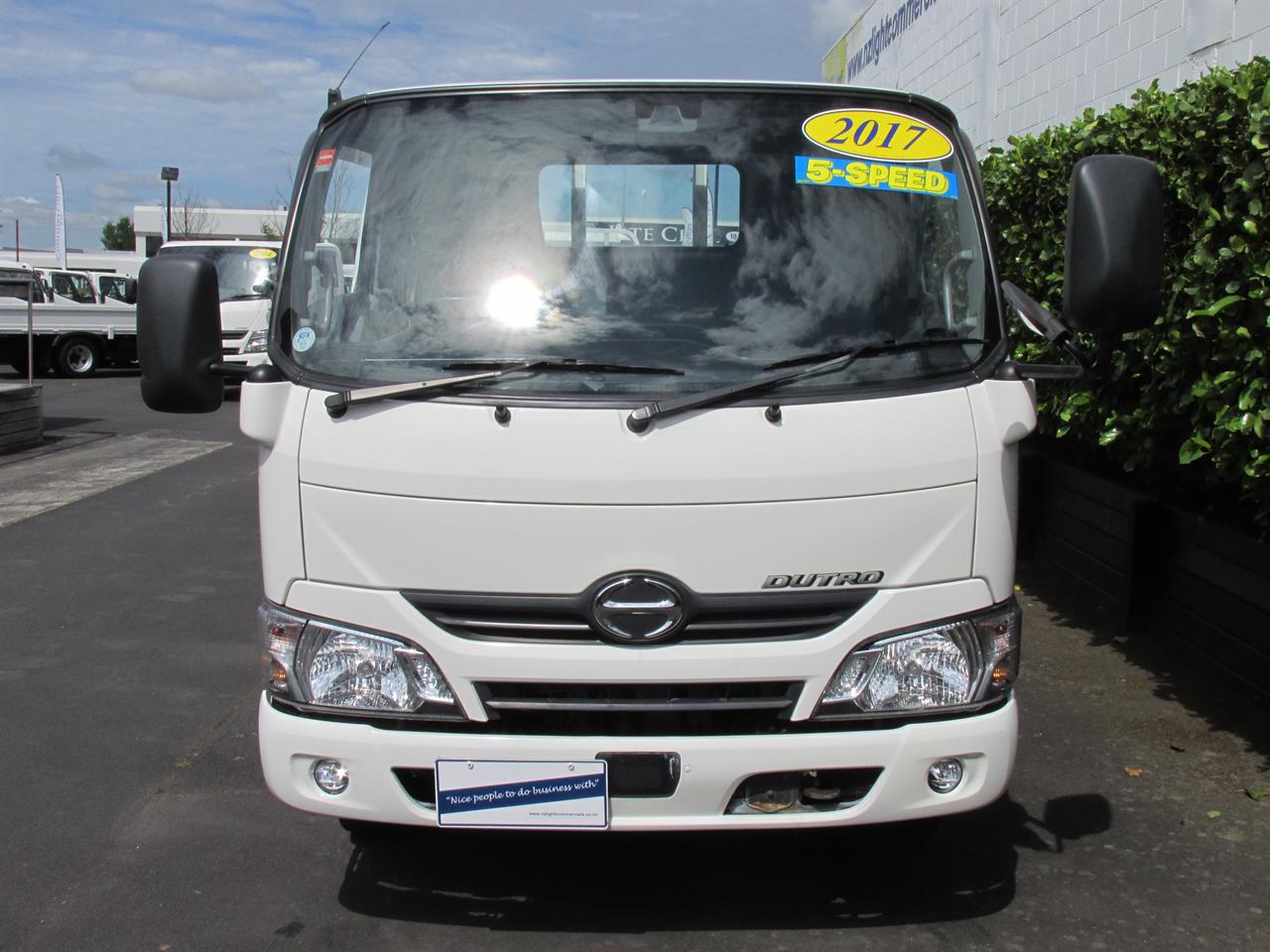 2017 Hino Dutro