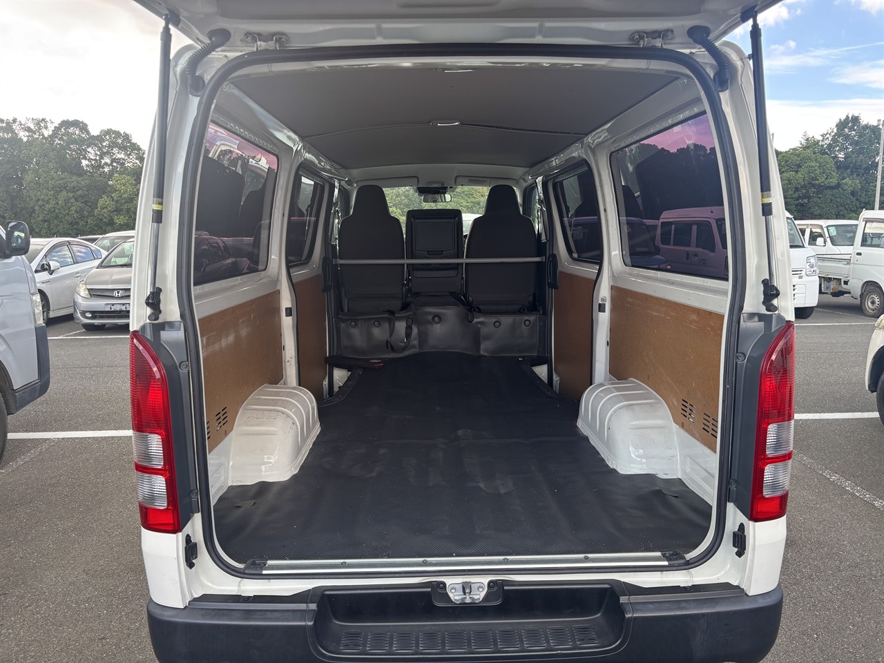 2021 Toyota Hiace
