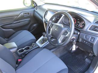 2019 Mitsubishi Triton - Thumbnail