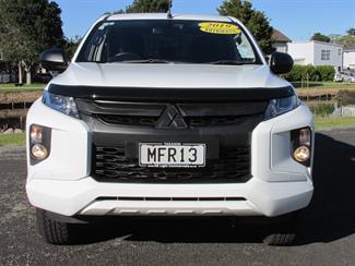 2019 Mitsubishi Triton - Thumbnail