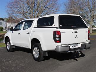 2019 Mitsubishi Triton - Thumbnail