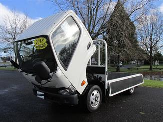 2018 Toyota Dyna - Thumbnail