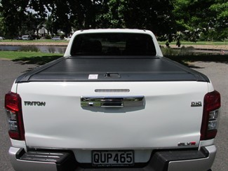 2021 Mitsubishi Triton - Thumbnail