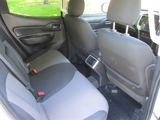 2021 Mitsubishi Triton - Thumbnail