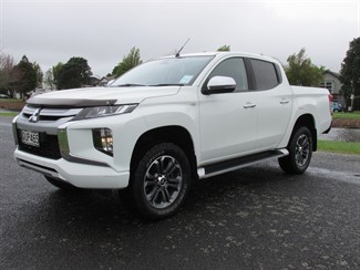 2021 Mitsubishi Triton - Thumbnail