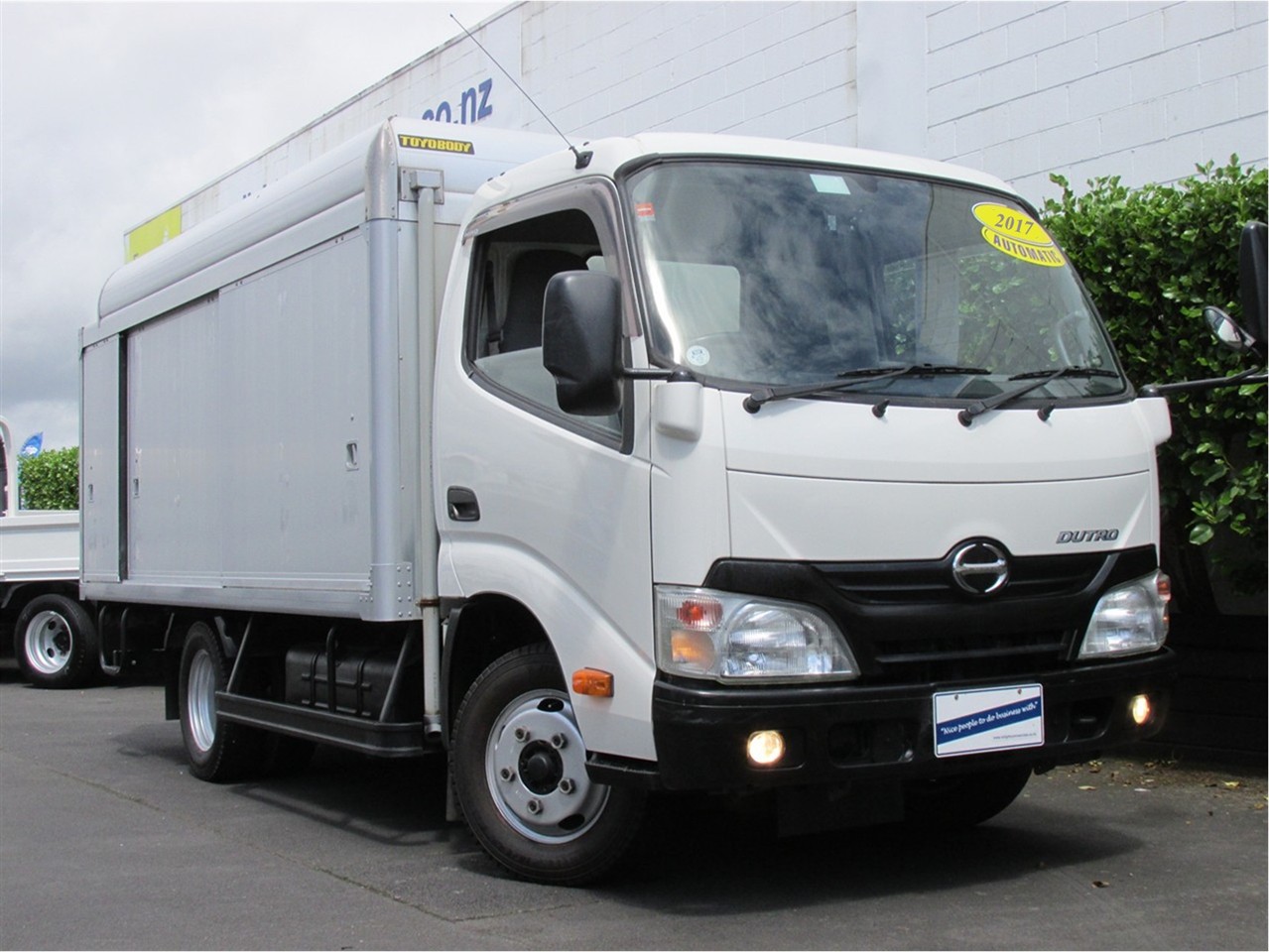 2017 Hino Dutro
