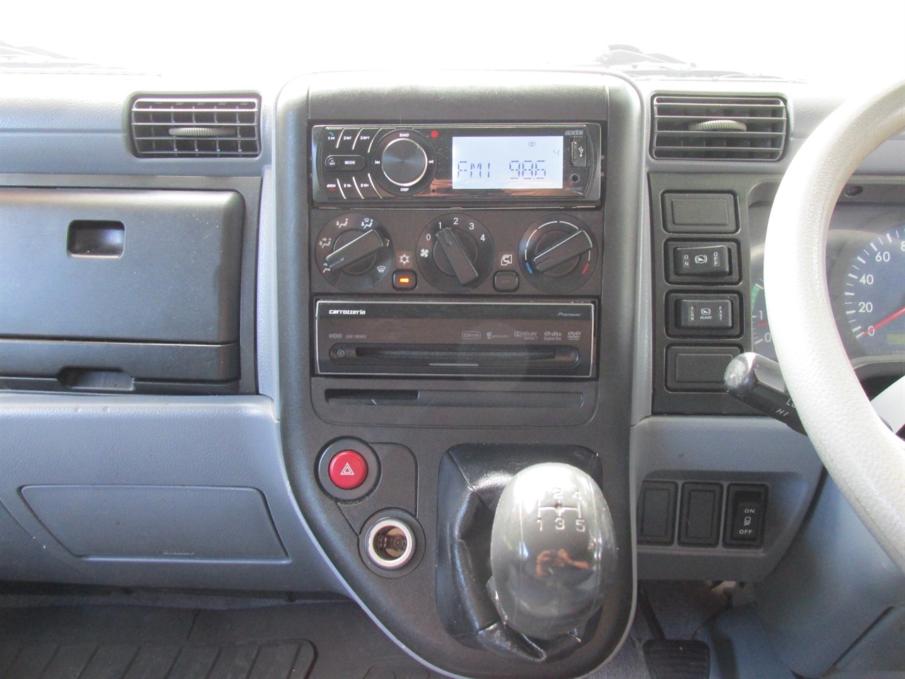 2009 Mitsubishi Canter