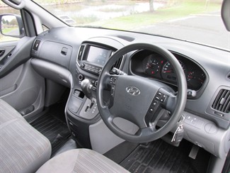 2020 Hyundai iLoad - Thumbnail