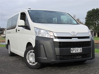 2021 Toyota Hiace - Thumbnail