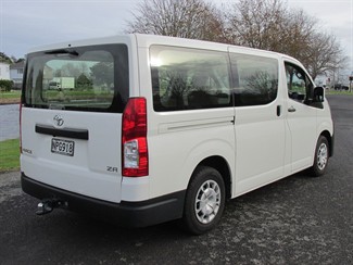 2021 Toyota Hiace - Thumbnail
