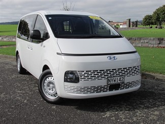 2021 Hyundai Staria - Thumbnail
