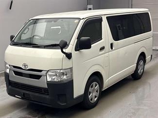 2021 Toyota Hiace - Thumbnail