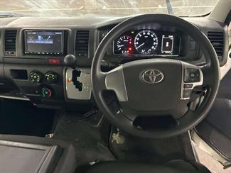 2021 Toyota Hiace - Thumbnail