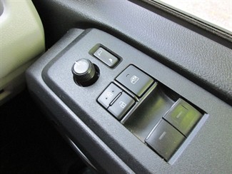 2021 Toyota Hiace - Thumbnail