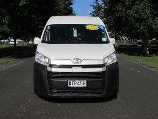 2021 Toyota Hiace - Thumbnail