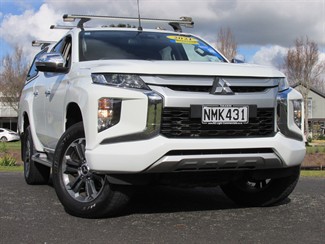 2021 Mitsubishi Triton - Thumbnail