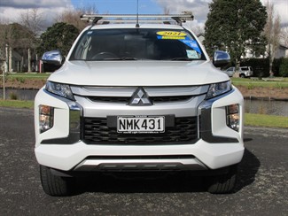 2021 Mitsubishi Triton - Thumbnail