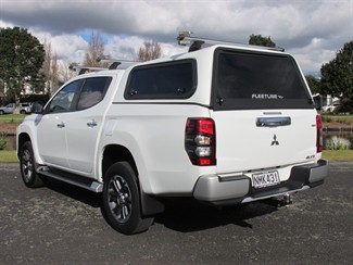 2021 Mitsubishi Triton - Thumbnail