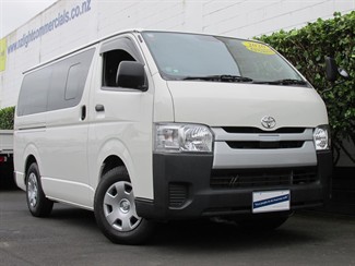 2021 Toyota Hiace - Thumbnail