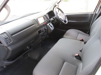 2021 Toyota Hiace - Thumbnail