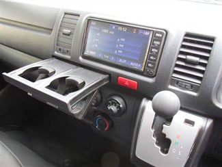2021 Toyota Hiace - Thumbnail