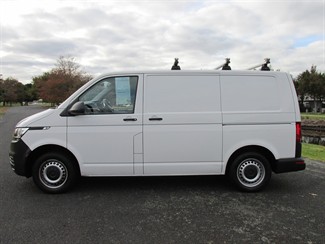2022 Volkswagen Transporter - Thumbnail