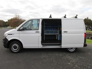 2022 Volkswagen Transporter - Thumbnail
