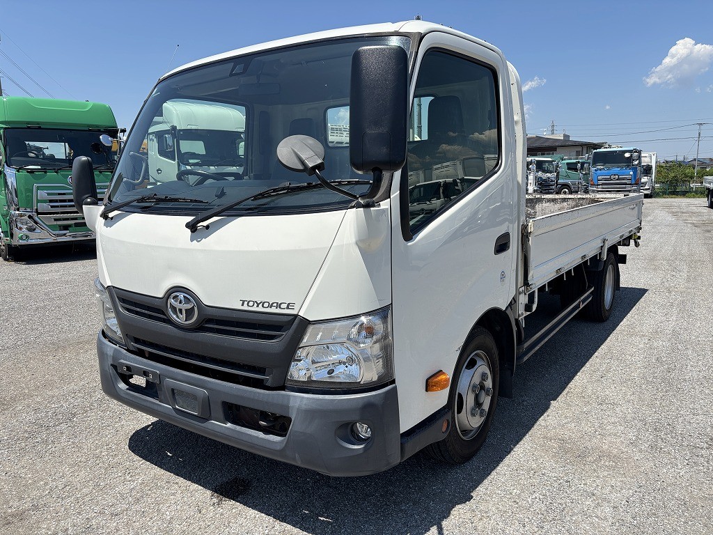 2018 Toyota Toyoace