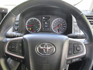 2020 Toyota Hiace - Thumbnail